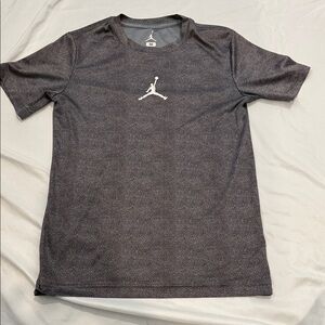 Boys Jordan Charcoal Tee with White Logo size M